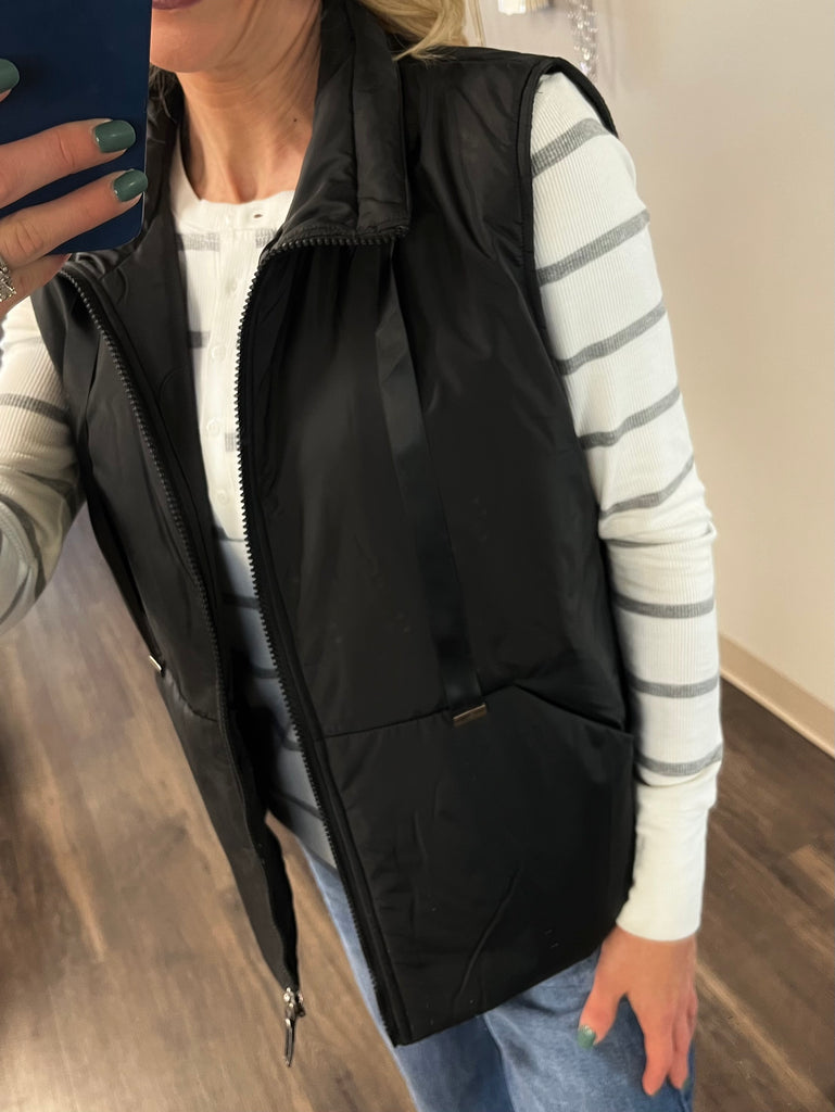 Jadyn Vest - Black