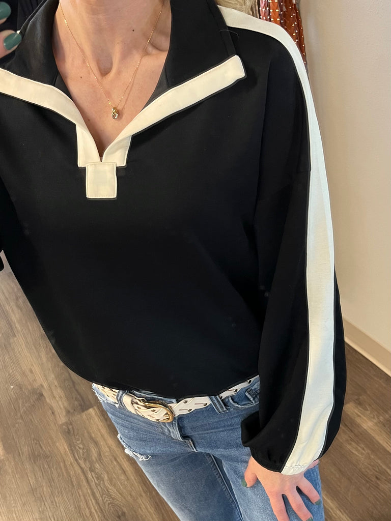 Hannah Contrast V-Neck