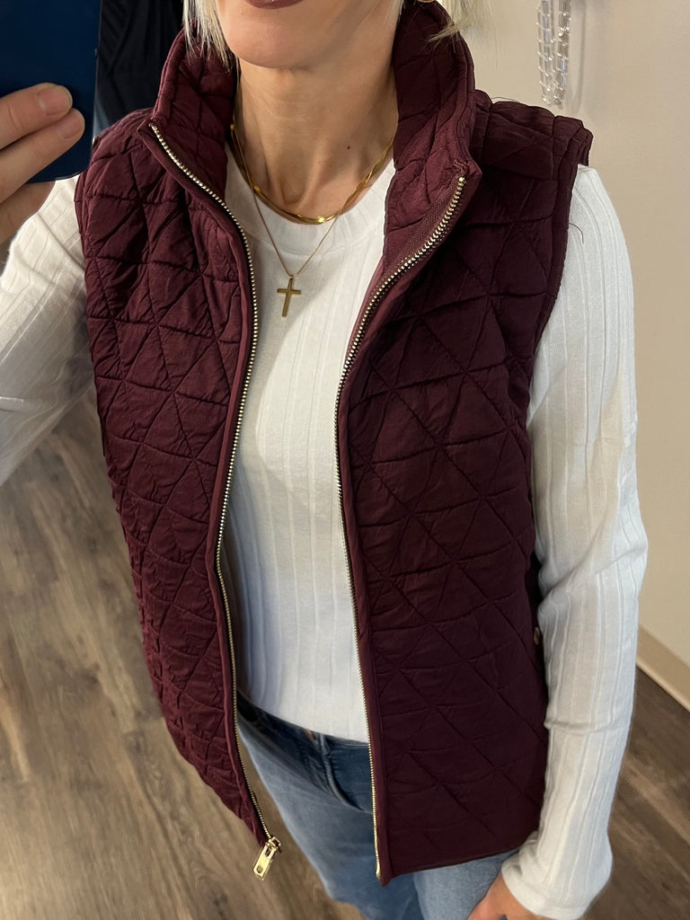 Amy Lightweight Quilted Vest - Maroon