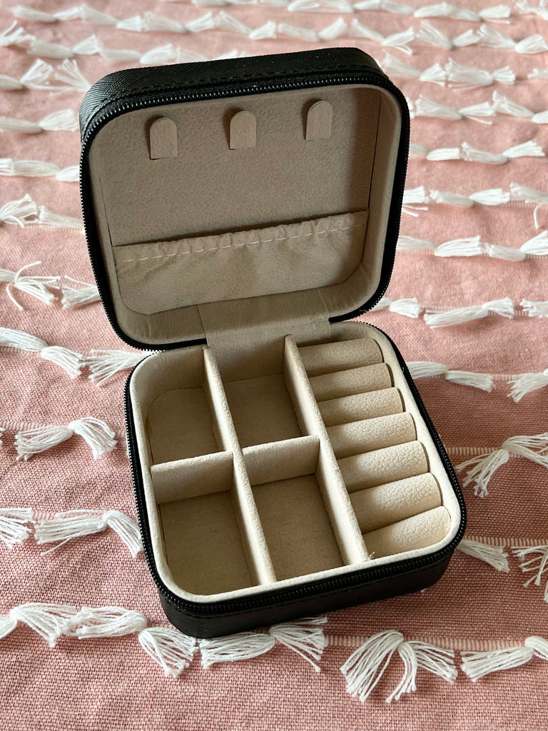 Steph "On-The-Go" Jewelry Case