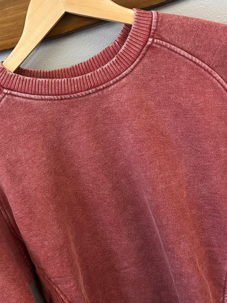 Riley Ribbed Accent Pullover - Mineral Burgundy